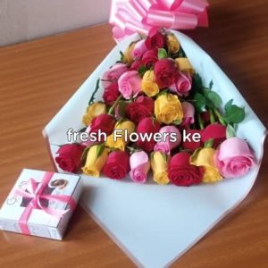 Flat bouquet and chocolate