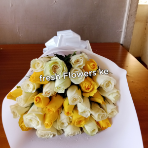Yellow white roses