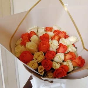Brilliant flowers bouquet