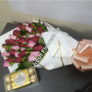 Flat bouquet and ferrero chocolate