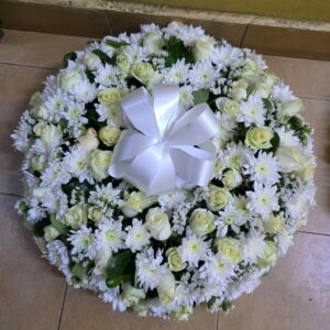 ROUND WREATH