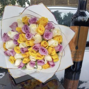 60 MIXED ROSES & ROSSO NOBILE