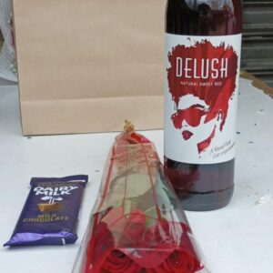 SIMPLE TREASURE LOVE