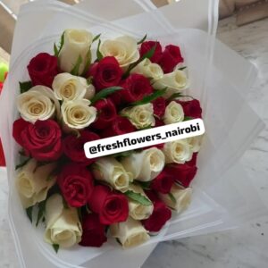 MIXED ROSES BOUQUET