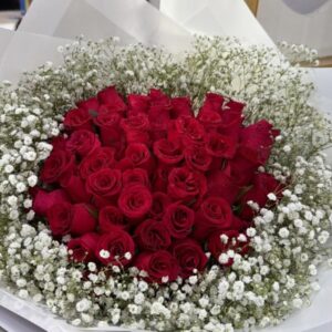 40 RED ROSES WITH RIM BABY BREATH